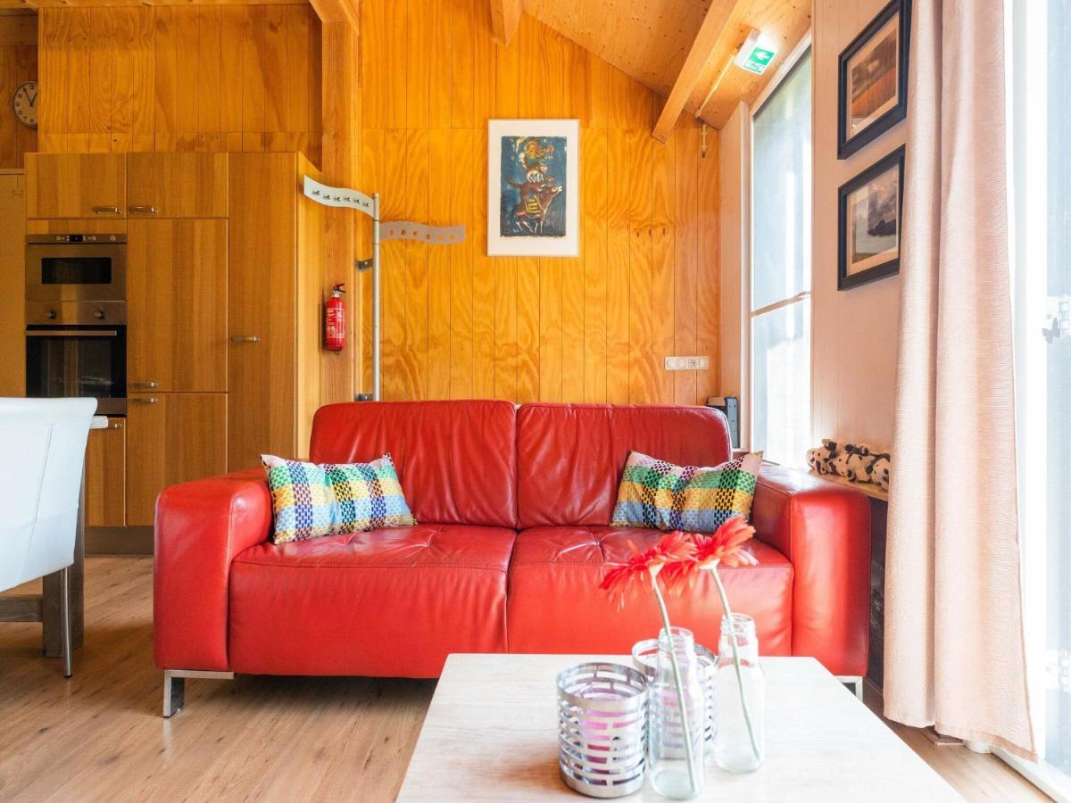 A Lovely Cottage On The Dwingelderveld Nature Park Beilen Buitenkant foto