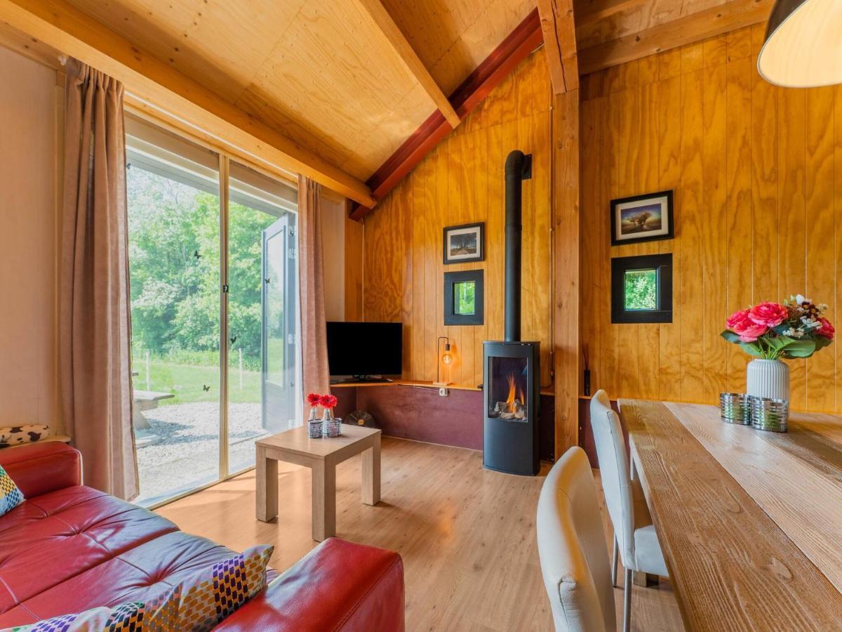 A Lovely Cottage On The Dwingelderveld Nature Park Beilen Buitenkant foto