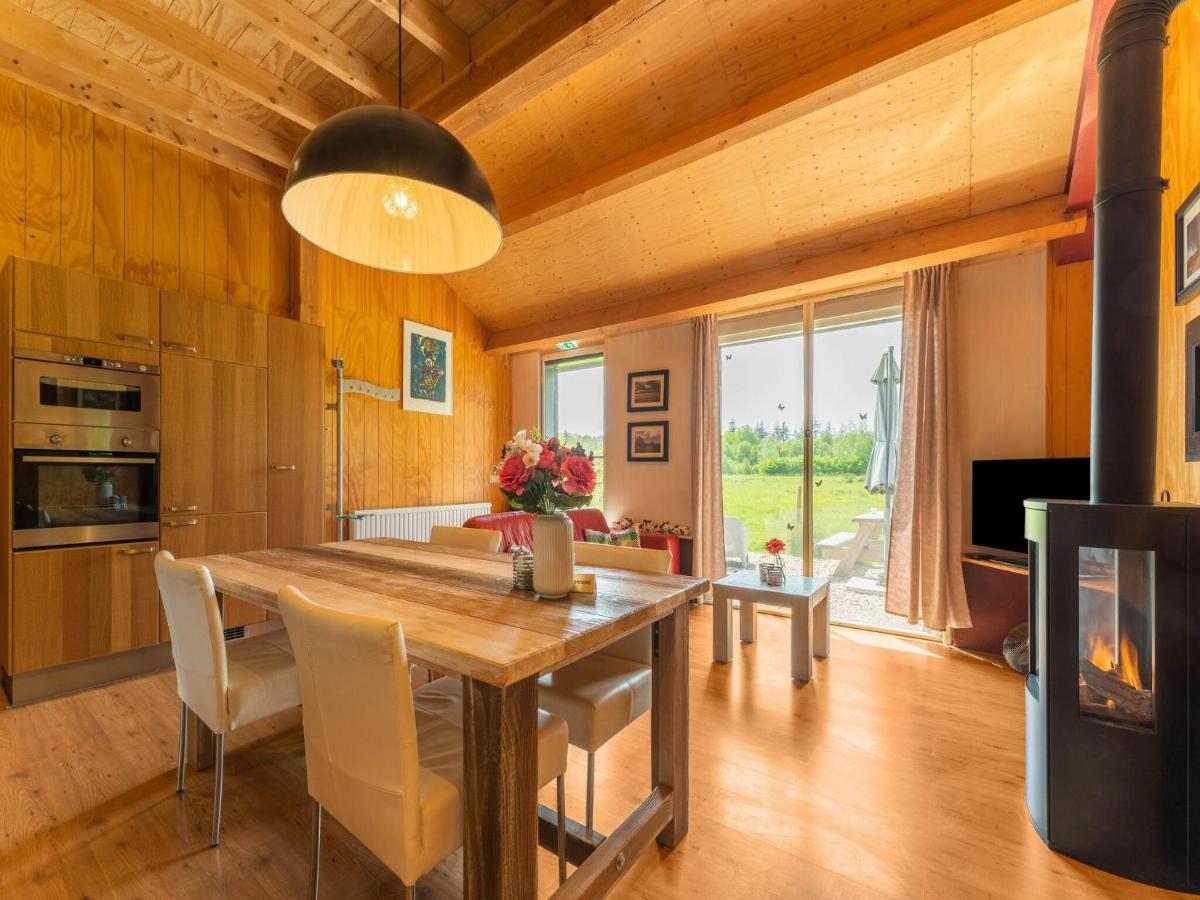 A Lovely Cottage On The Dwingelderveld Nature Park Beilen Buitenkant foto