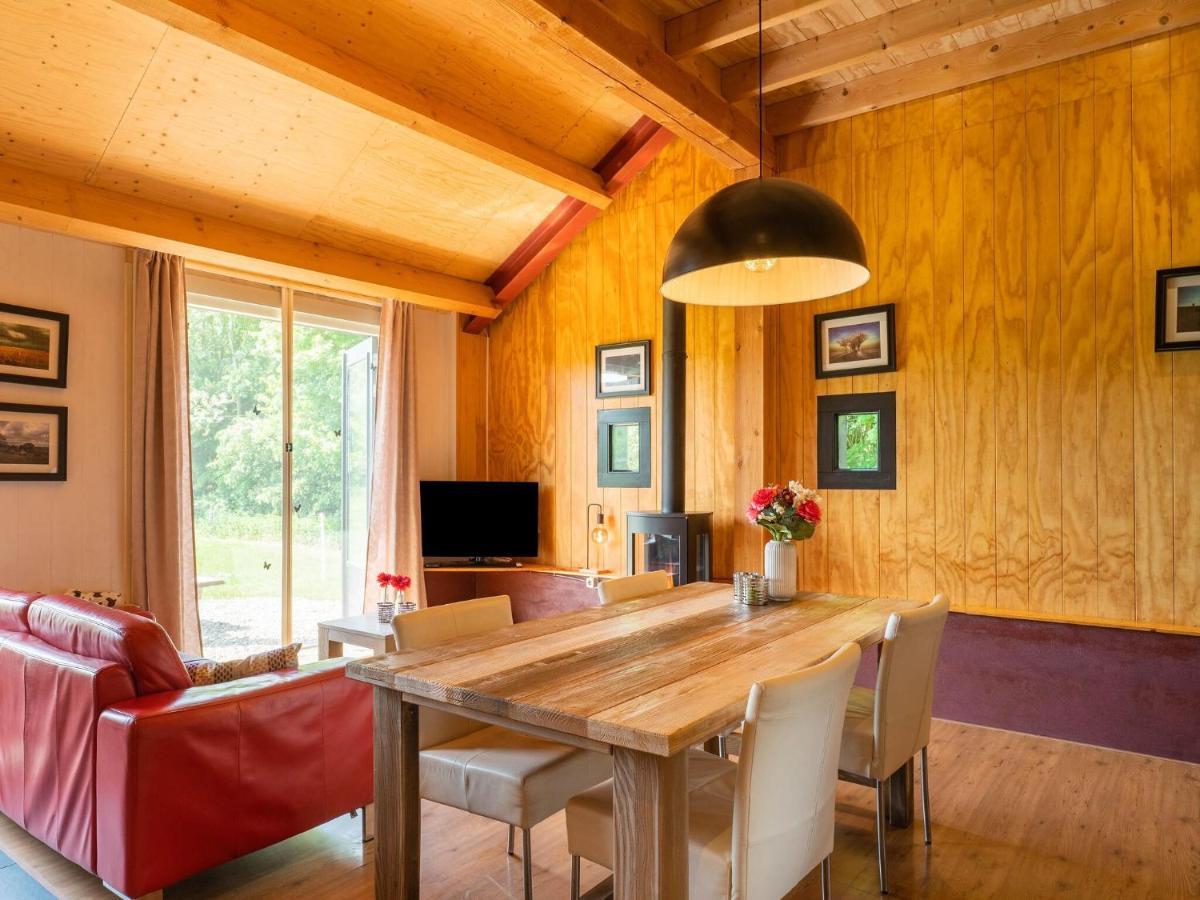 A Lovely Cottage On The Dwingelderveld Nature Park Beilen Buitenkant foto