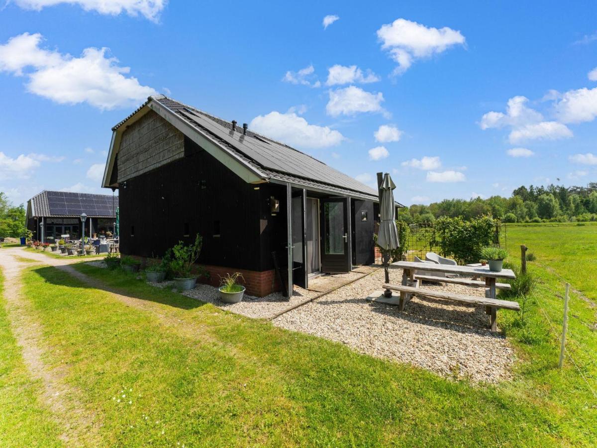 A Lovely Cottage On The Dwingelderveld Nature Park Beilen Buitenkant foto